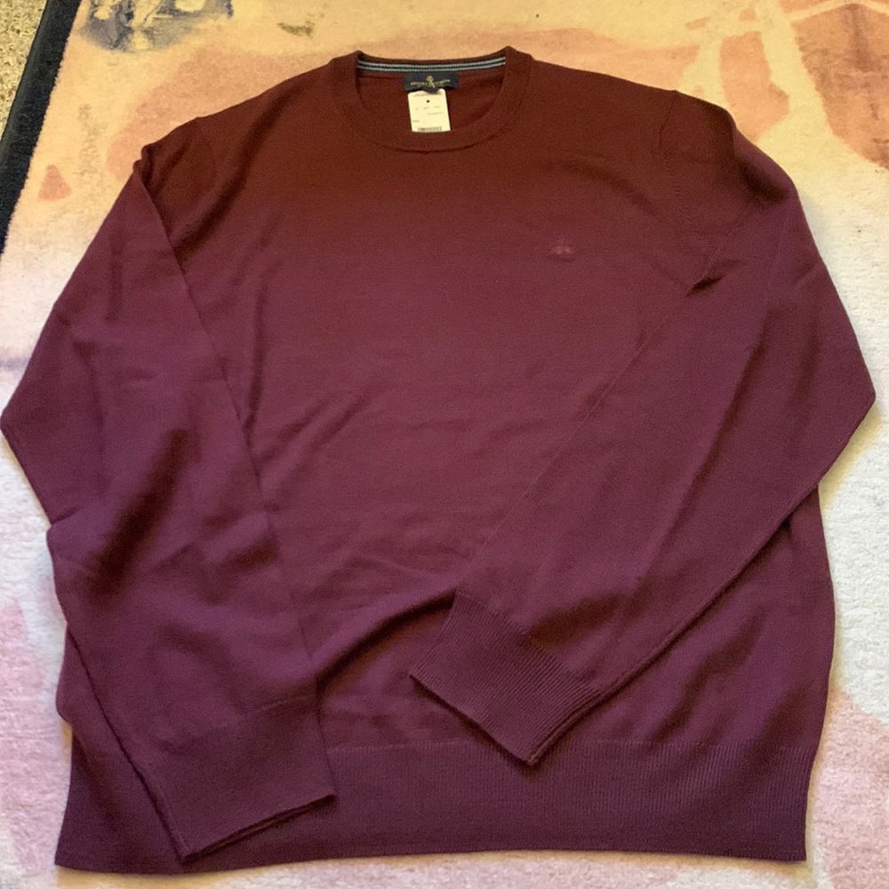 Brooks Brothers mens medium Merino wool maroon sweater crew neck NWT
